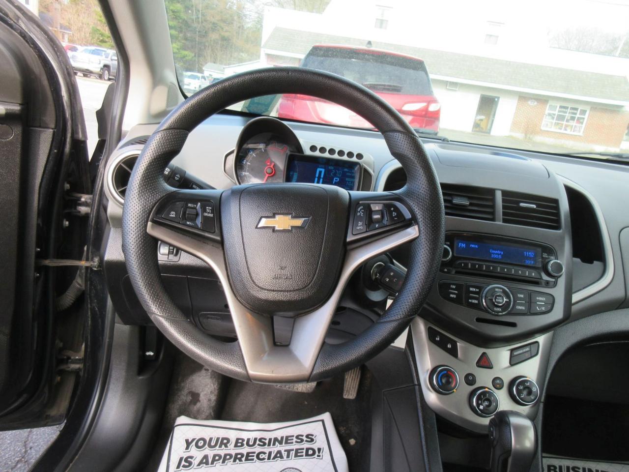 Chevrolet Sonic LT Auto 5-Door 2014