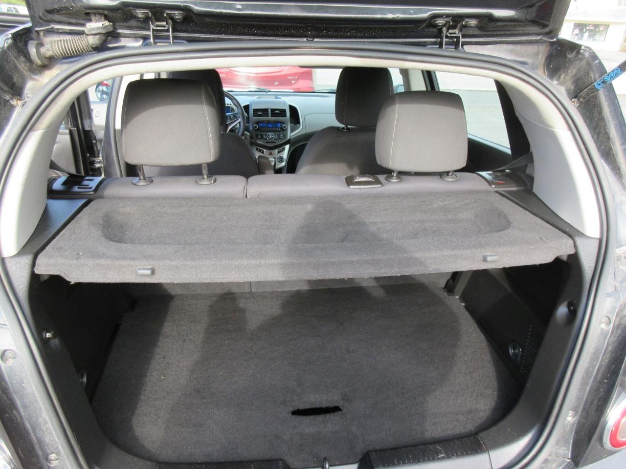 Chevrolet Sonic LT Auto 5-Door 2014