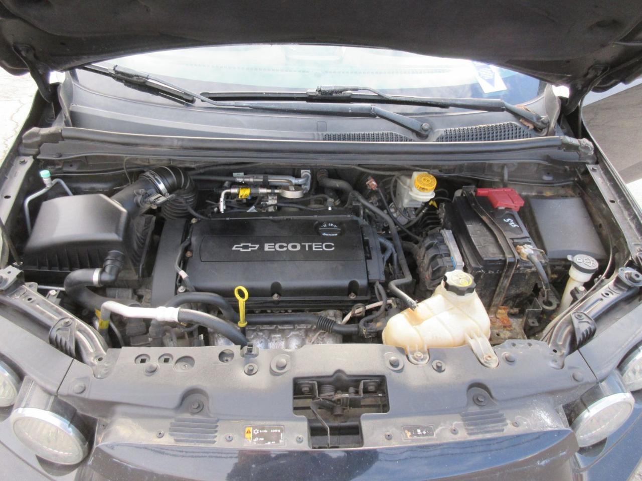 Chevrolet Sonic LT Auto 5-Door 2014