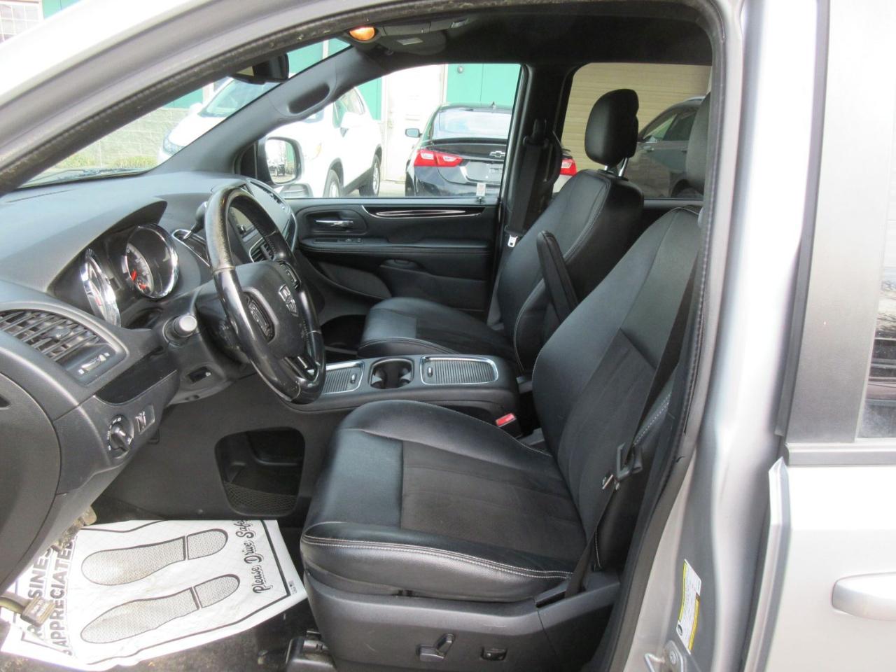 Dodge Grand Caravan SXT 2016