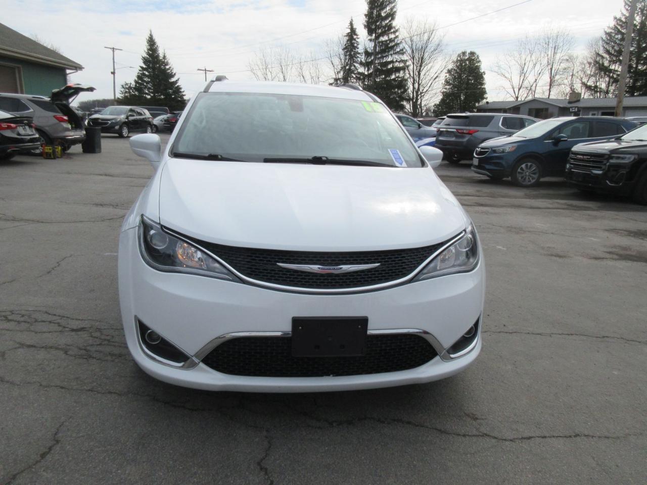 Chrysler Pacifica Touring-L 2018