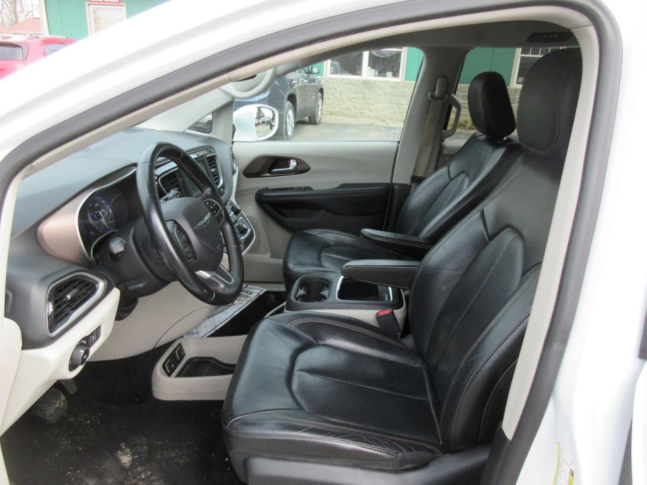 Chrysler Pacifica Touring-L 2018