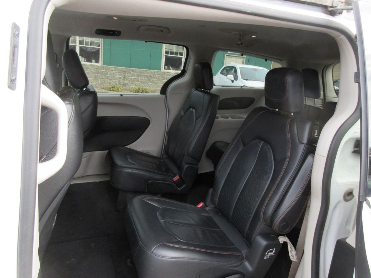 Chrysler Pacifica Touring-L 2018