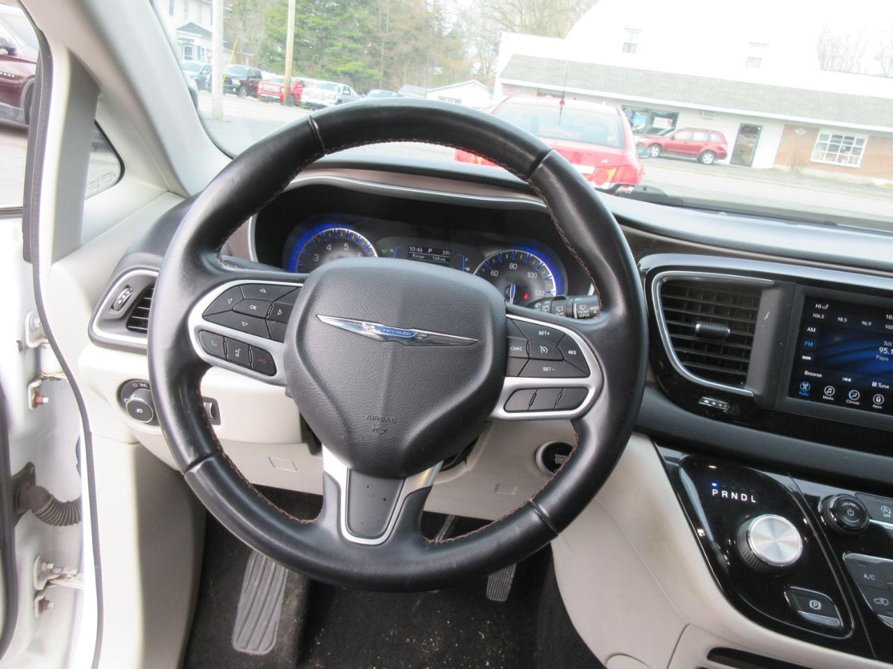 Chrysler Pacifica Touring-L 2018