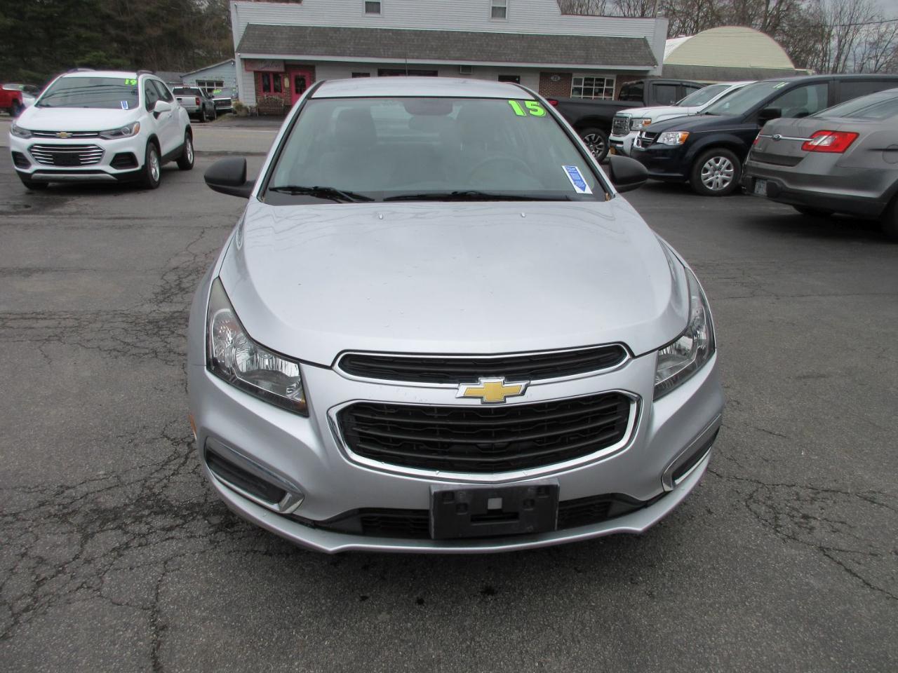 Chevrolet Cruze LS Auto 2015