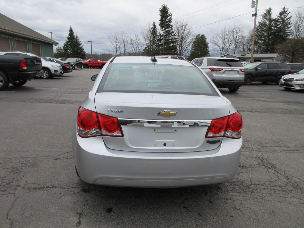 Chevrolet Cruze LS Auto 2015