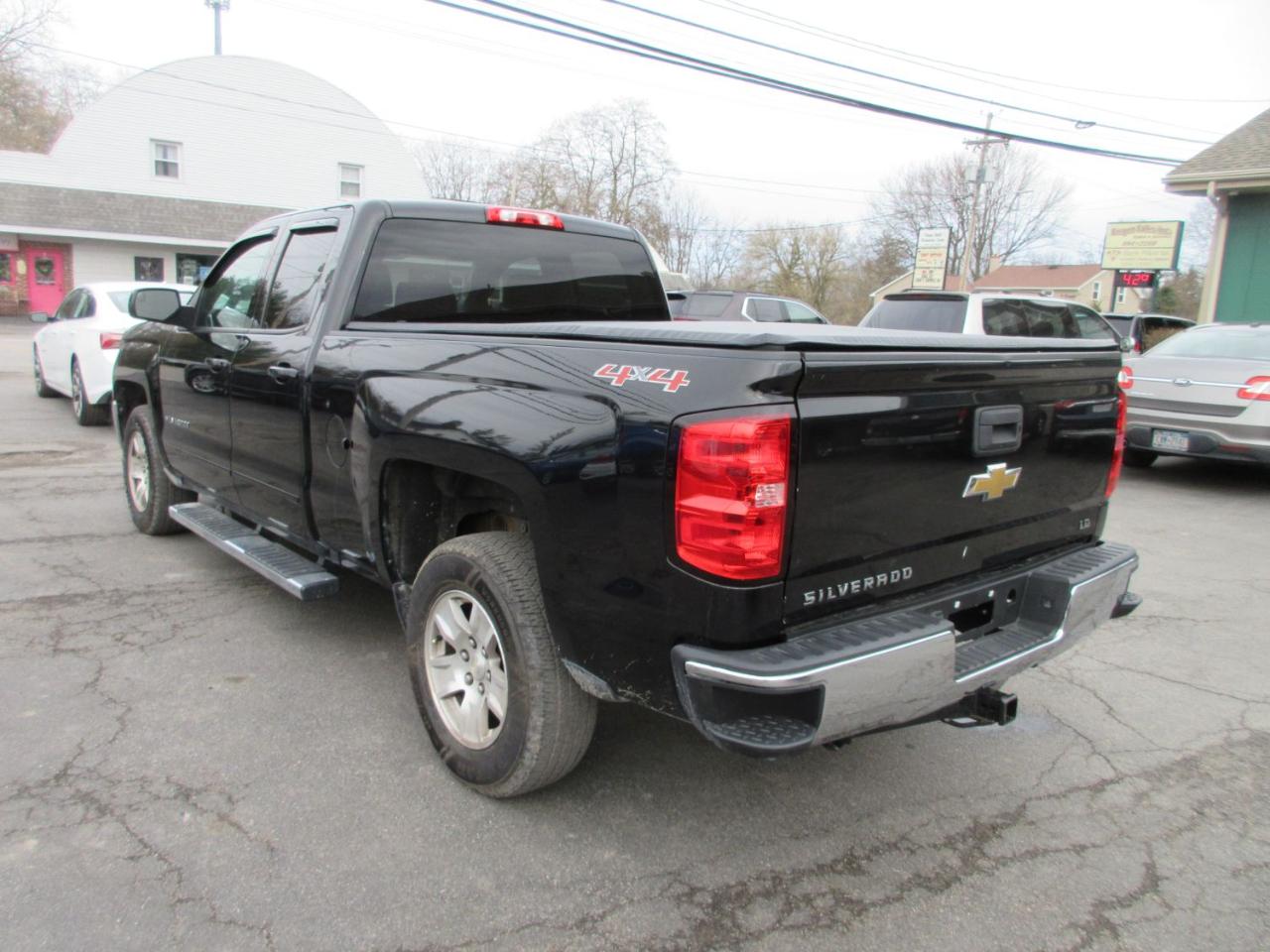 Chevrolet Silverado 1500 LT Double Cab 4WD 2017