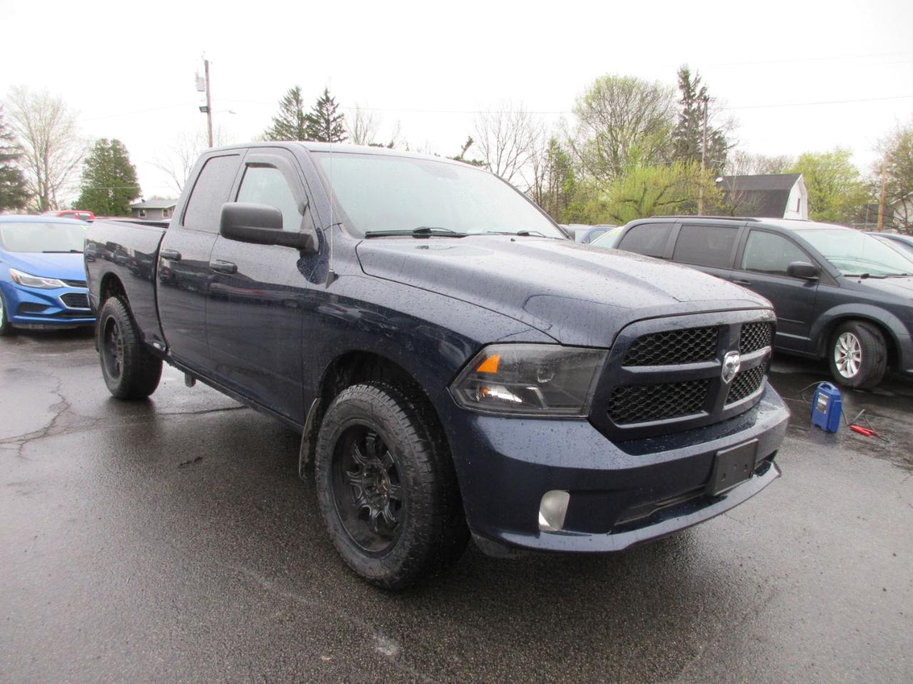 RAM 1500 Tradesman Quad Cab 4WD 2018