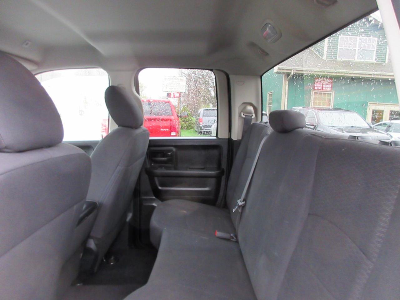 RAM 1500 Tradesman Quad Cab 4WD 2018