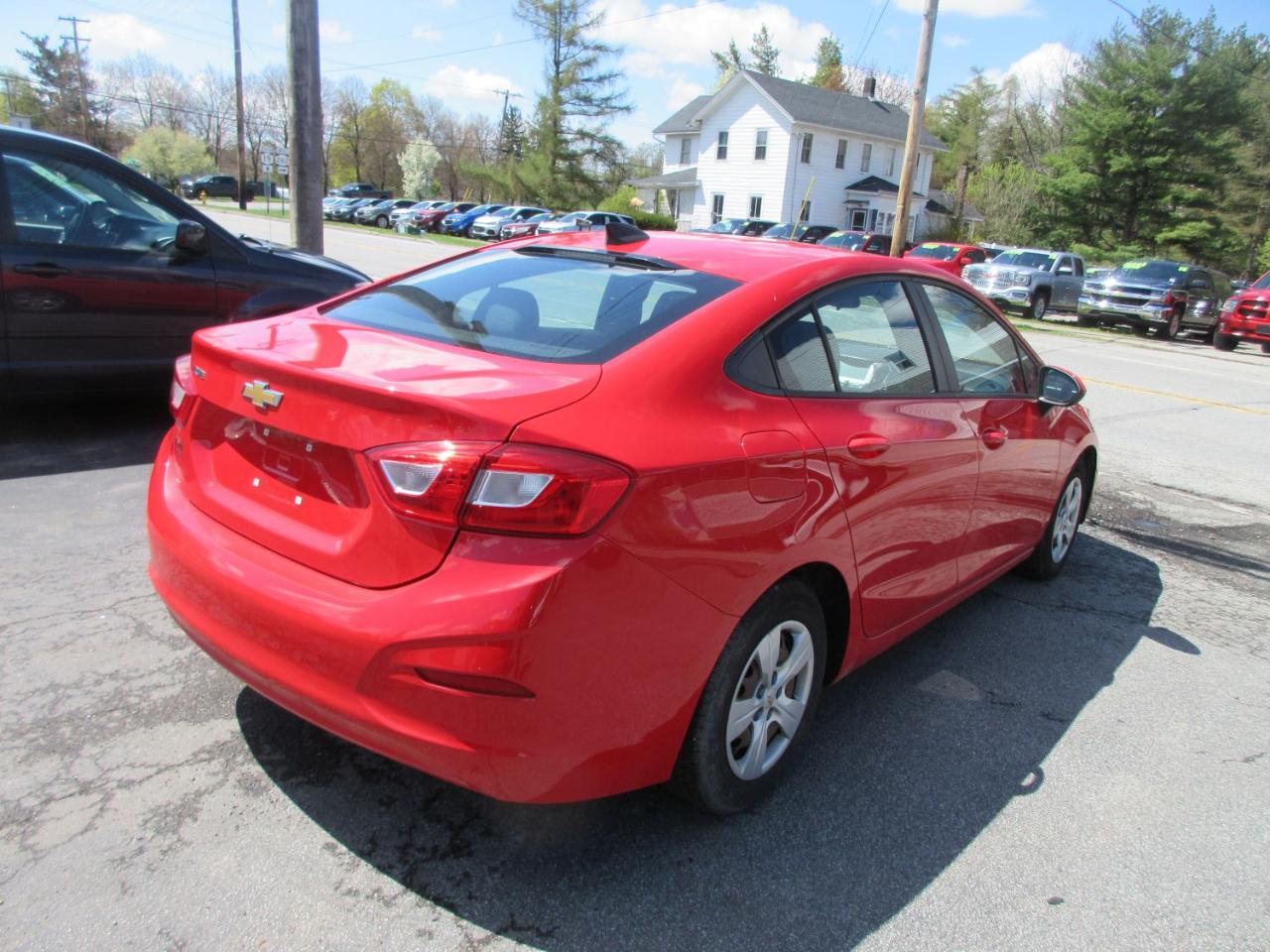 Chevrolet Cruze LS Auto 2017