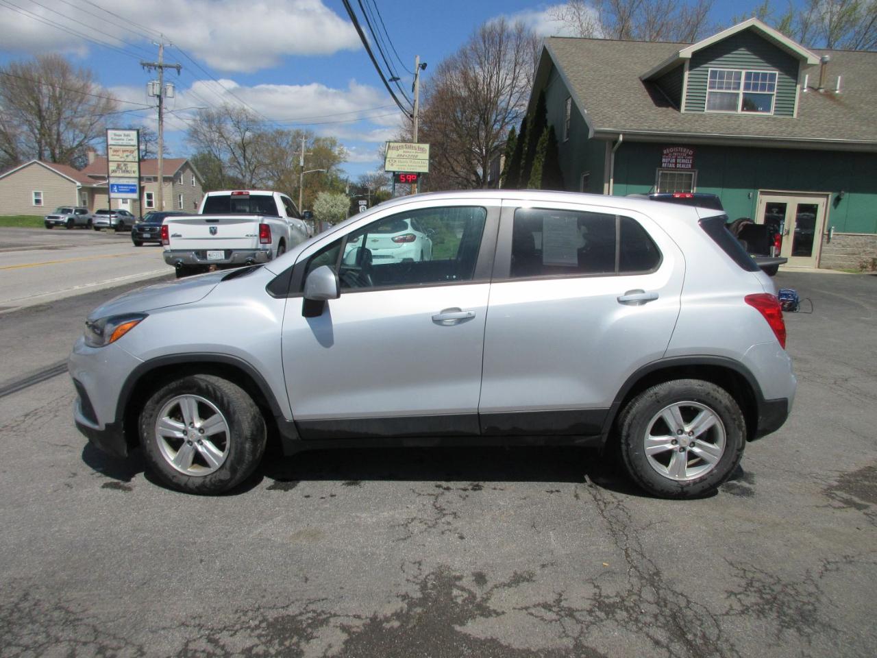 Chevrolet Trax LS FWD 2021
