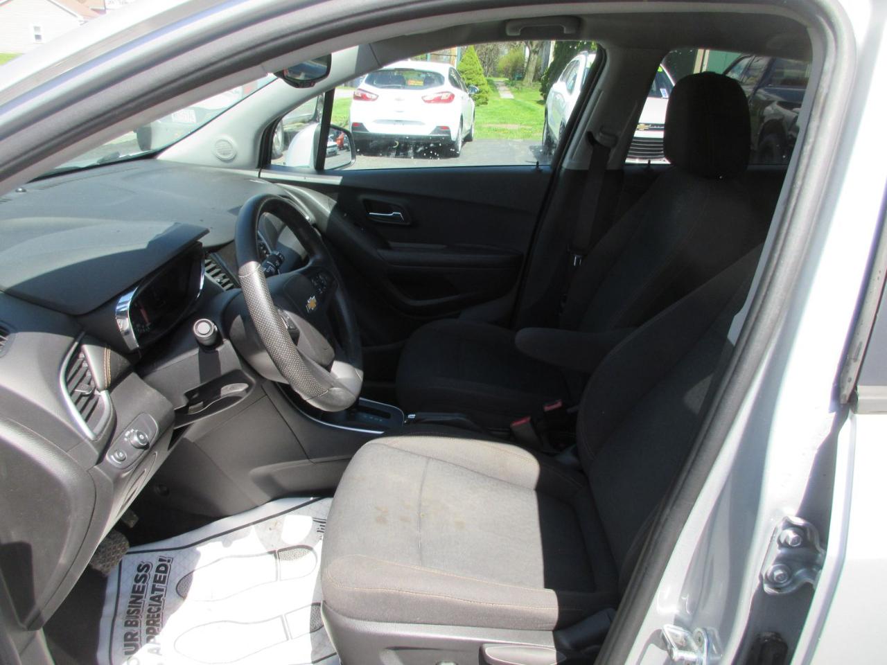 Chevrolet Trax LS FWD 2021