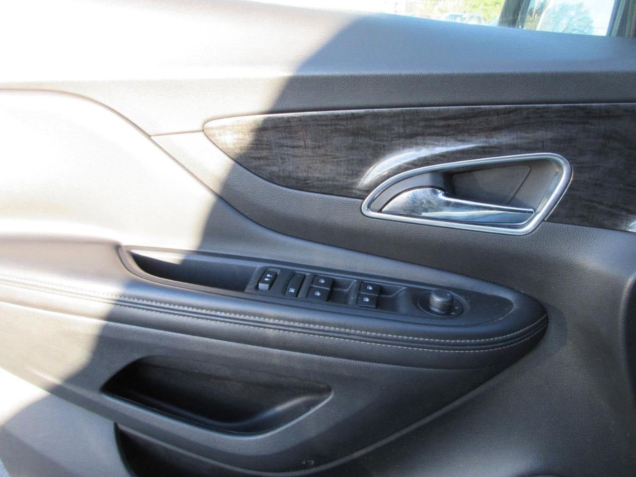 Buick Encore Convenience AWD 2013