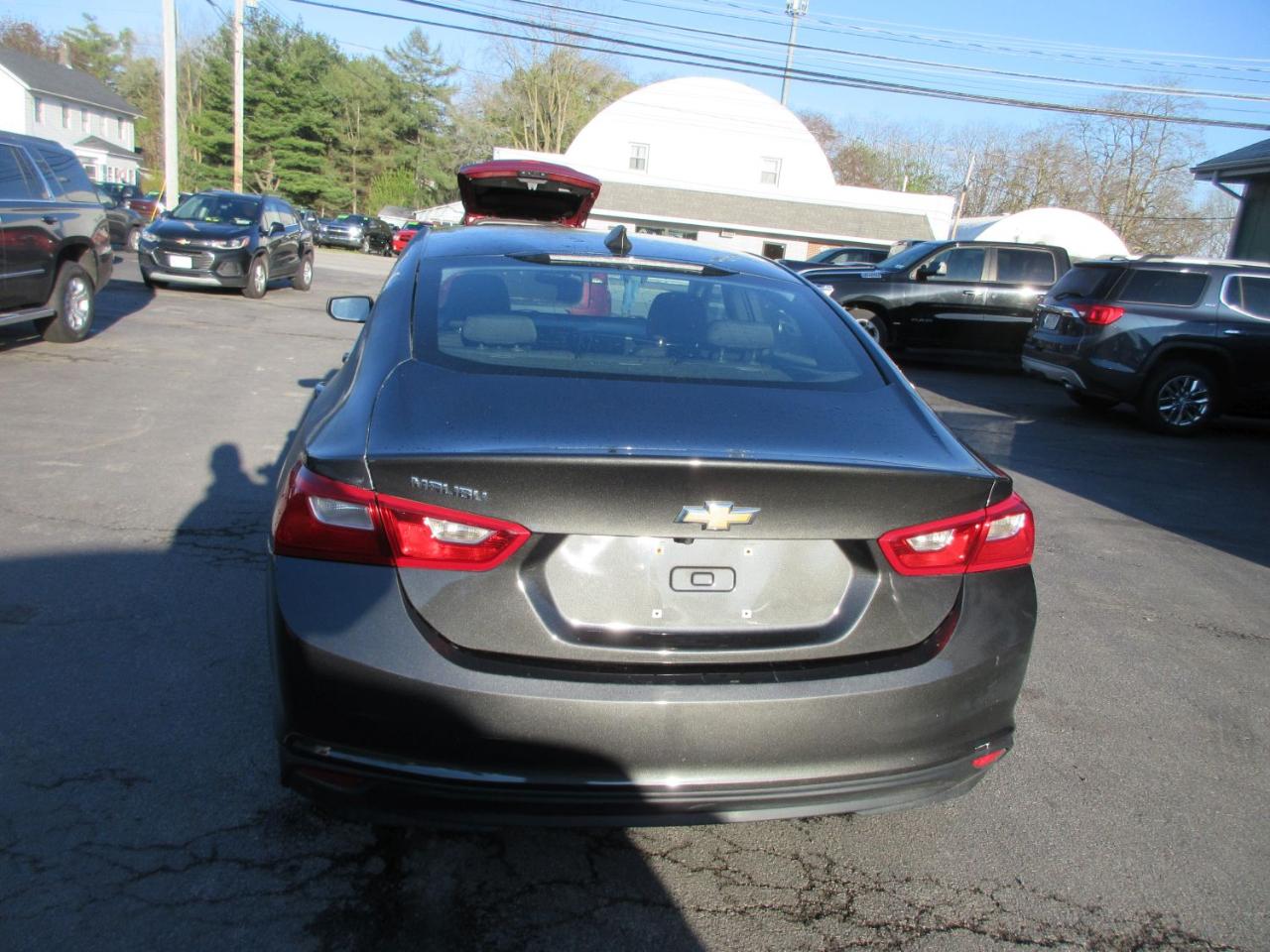 Chevrolet Malibu LS 2018