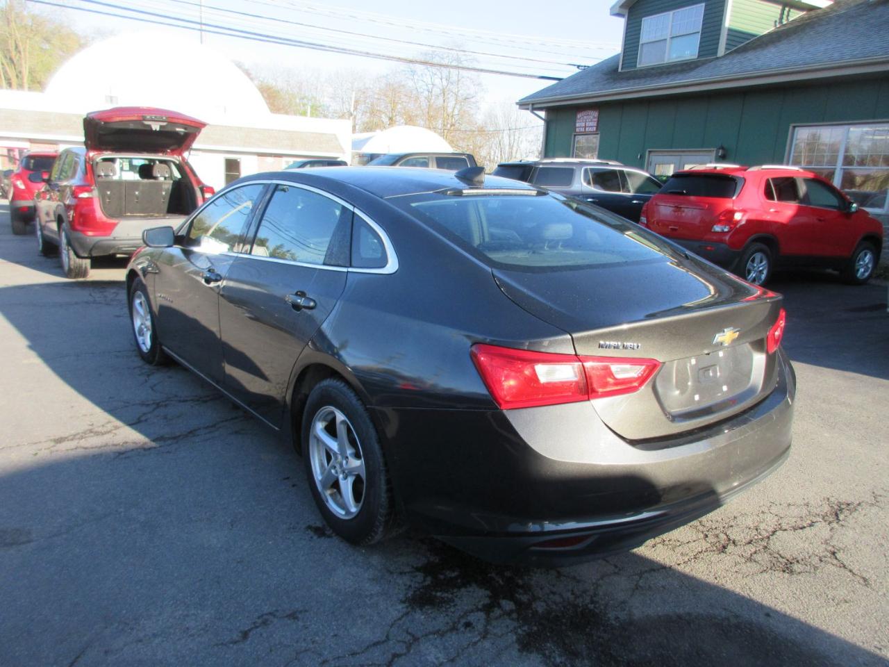 Chevrolet Malibu LS 2018