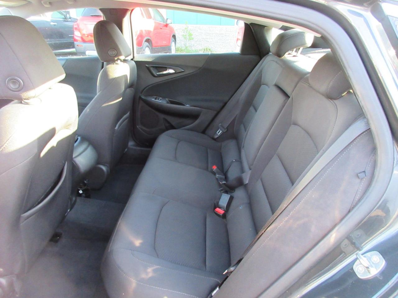 Chevrolet Malibu LS 2018