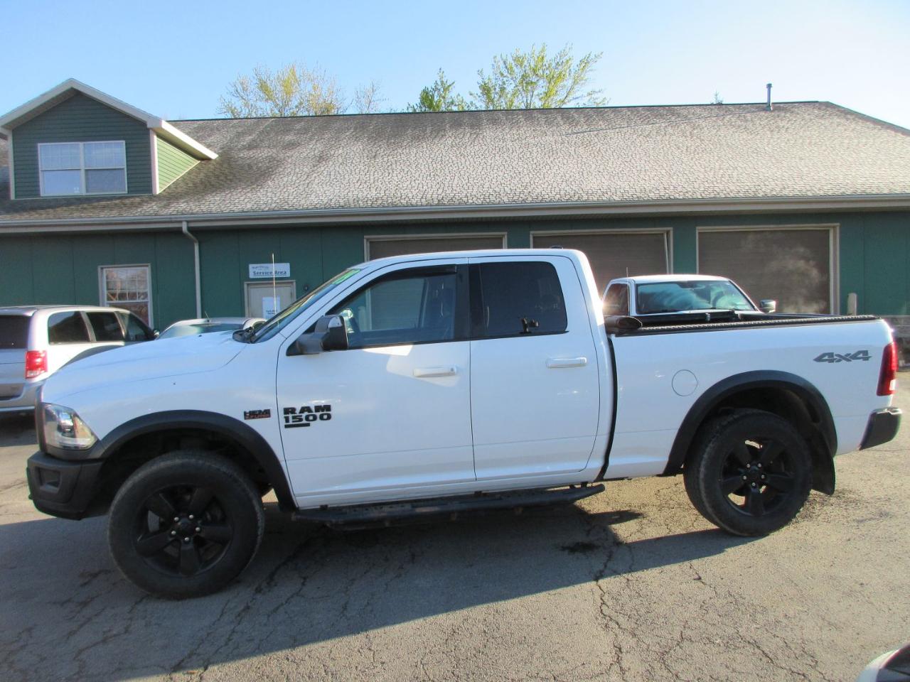 RAM 1500 Classic Tradesman Quad Cab 4WD 2019