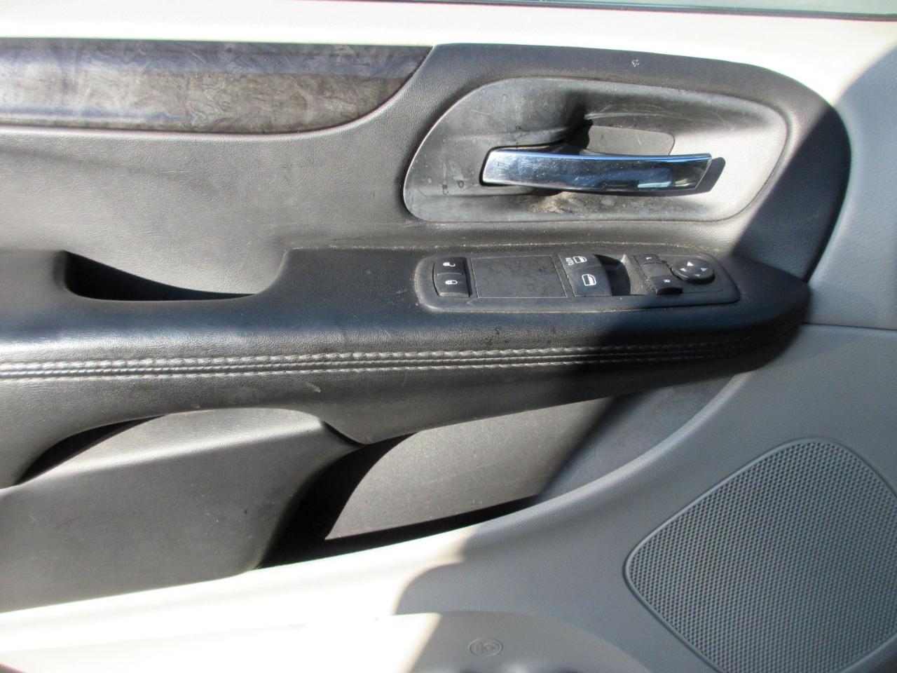 Dodge Grand Caravan SE 2014