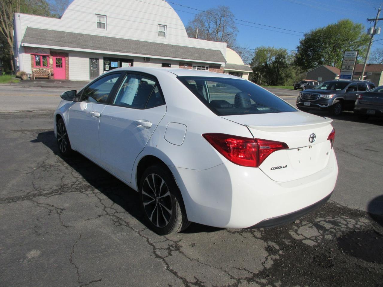 Toyota Corolla LE CVT 2017