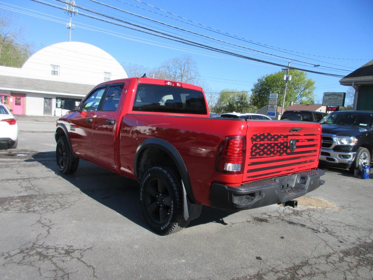 RAM 1500 SLT Quad Cab 4WD 2021