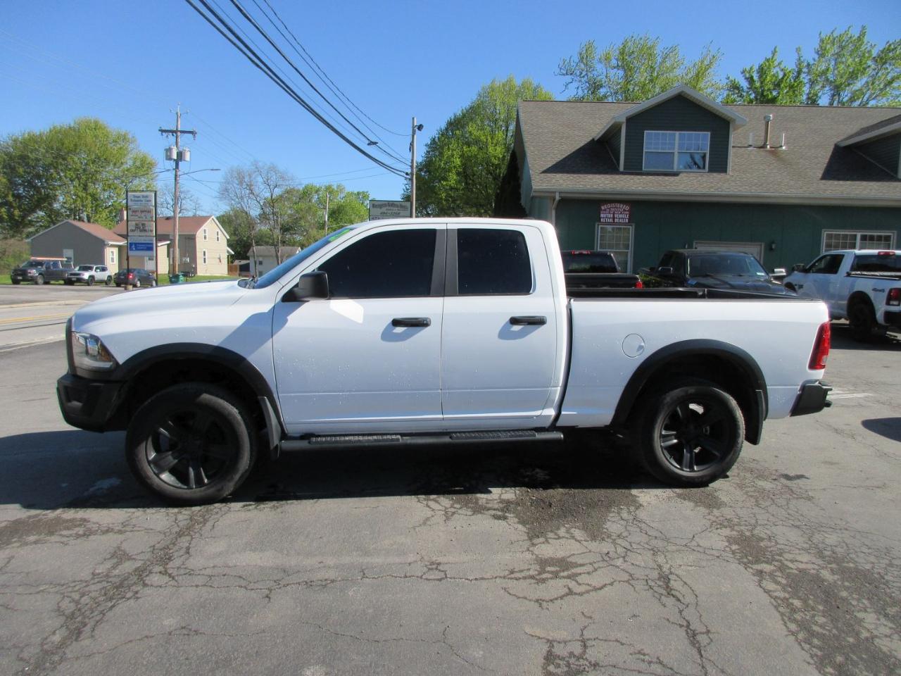 RAM 1500 SLT Quad Cab 4WD 2021