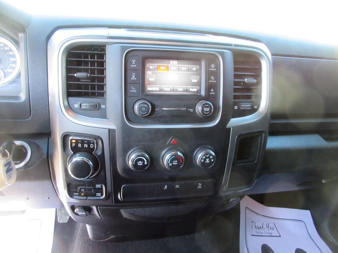 RAM 1500 SLT Quad Cab 4WD 2021