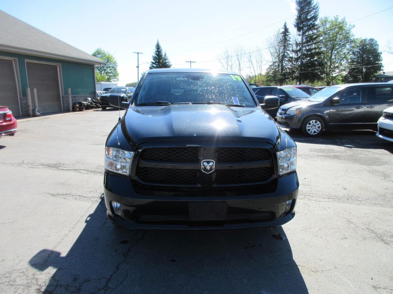 RAM 1500 Classic Tradesman Quad Cab 4WD 2019