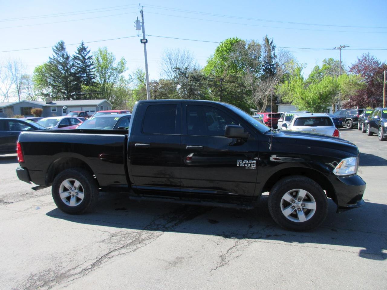 RAM 1500 Classic Tradesman Quad Cab 4WD 2019