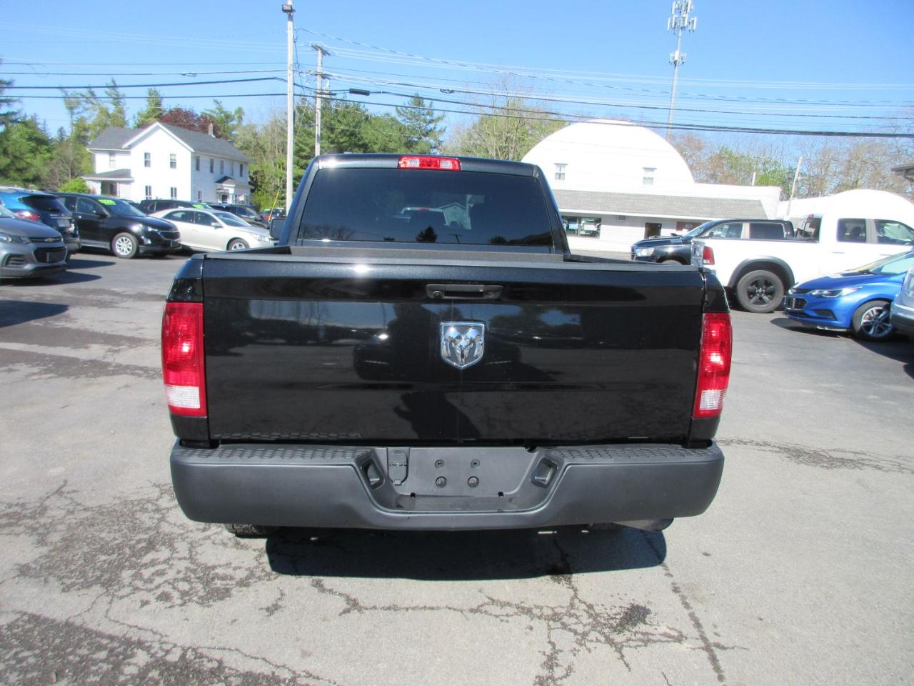 RAM 1500 Classic Tradesman Quad Cab 4WD 2019