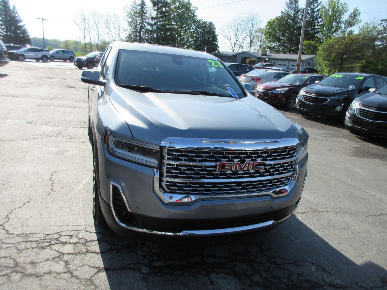 GMC Acadia SLE 2023