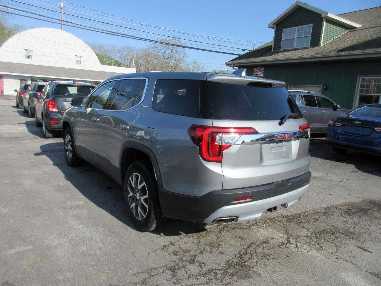 GMC Acadia SLE 2023