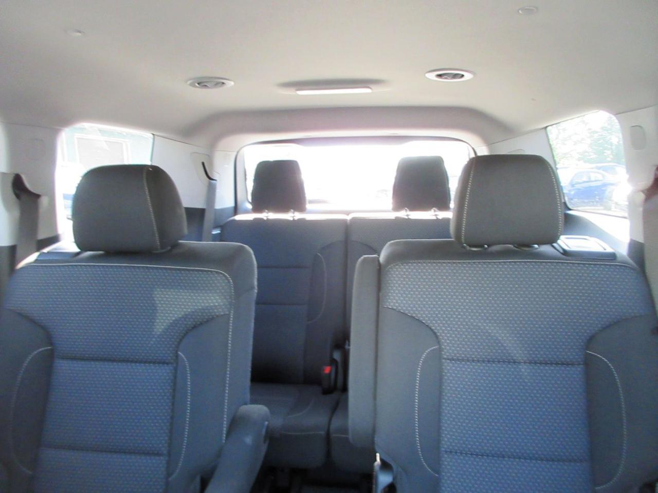 GMC Acadia SLE 2023