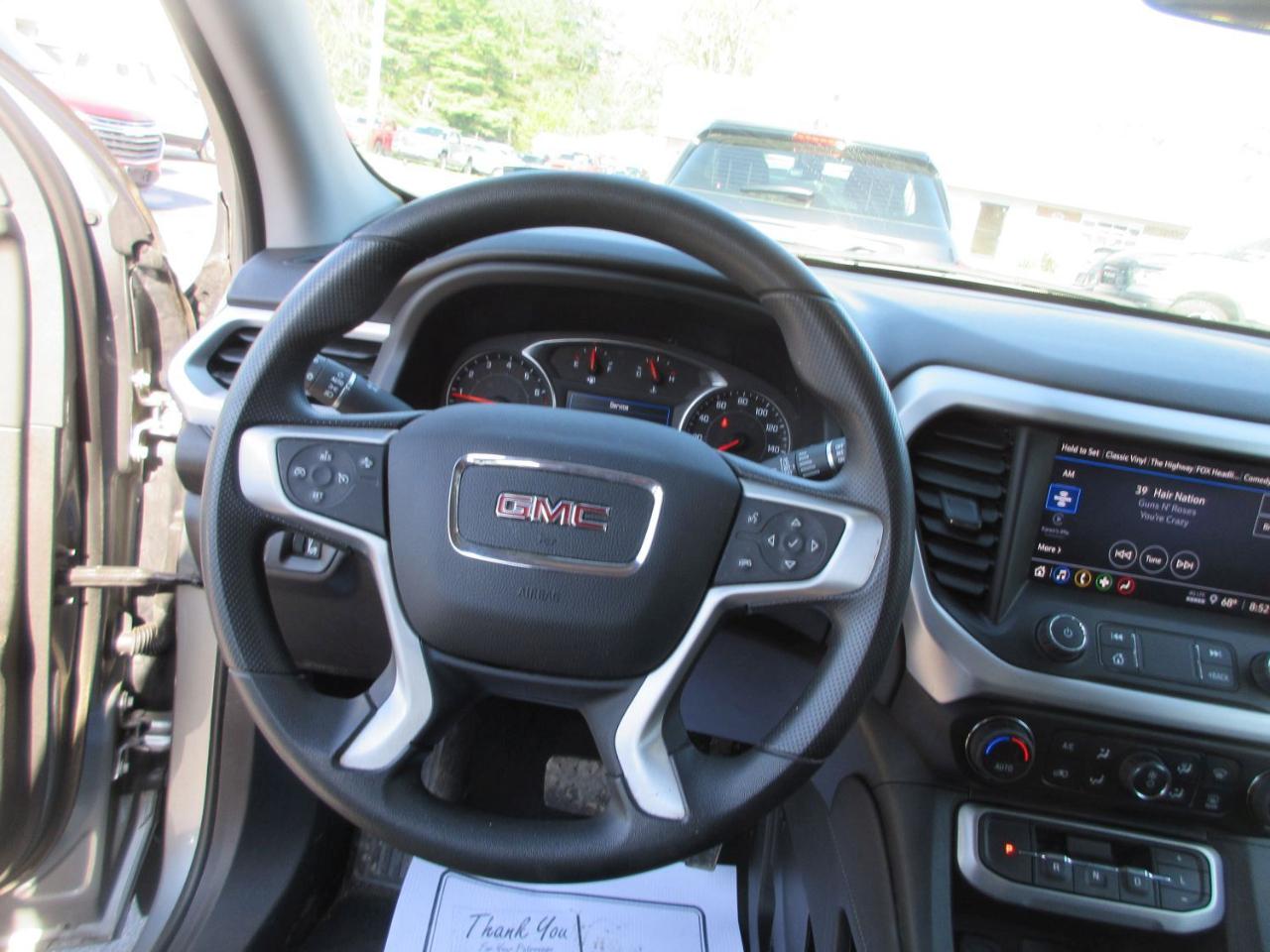 GMC Acadia SLE 2023