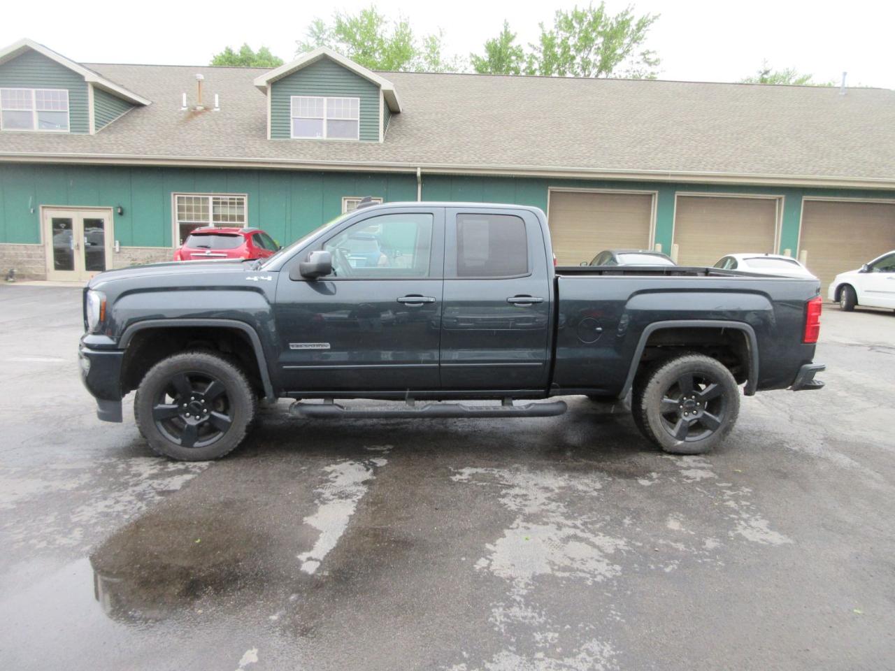 GMC Sierra 1500 Base Double Cab 4WD 2019