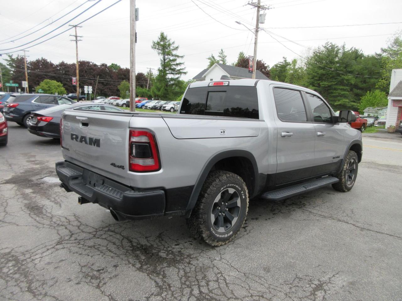 RAM 1500 Rebel Crew Cab SB 4WD 2021