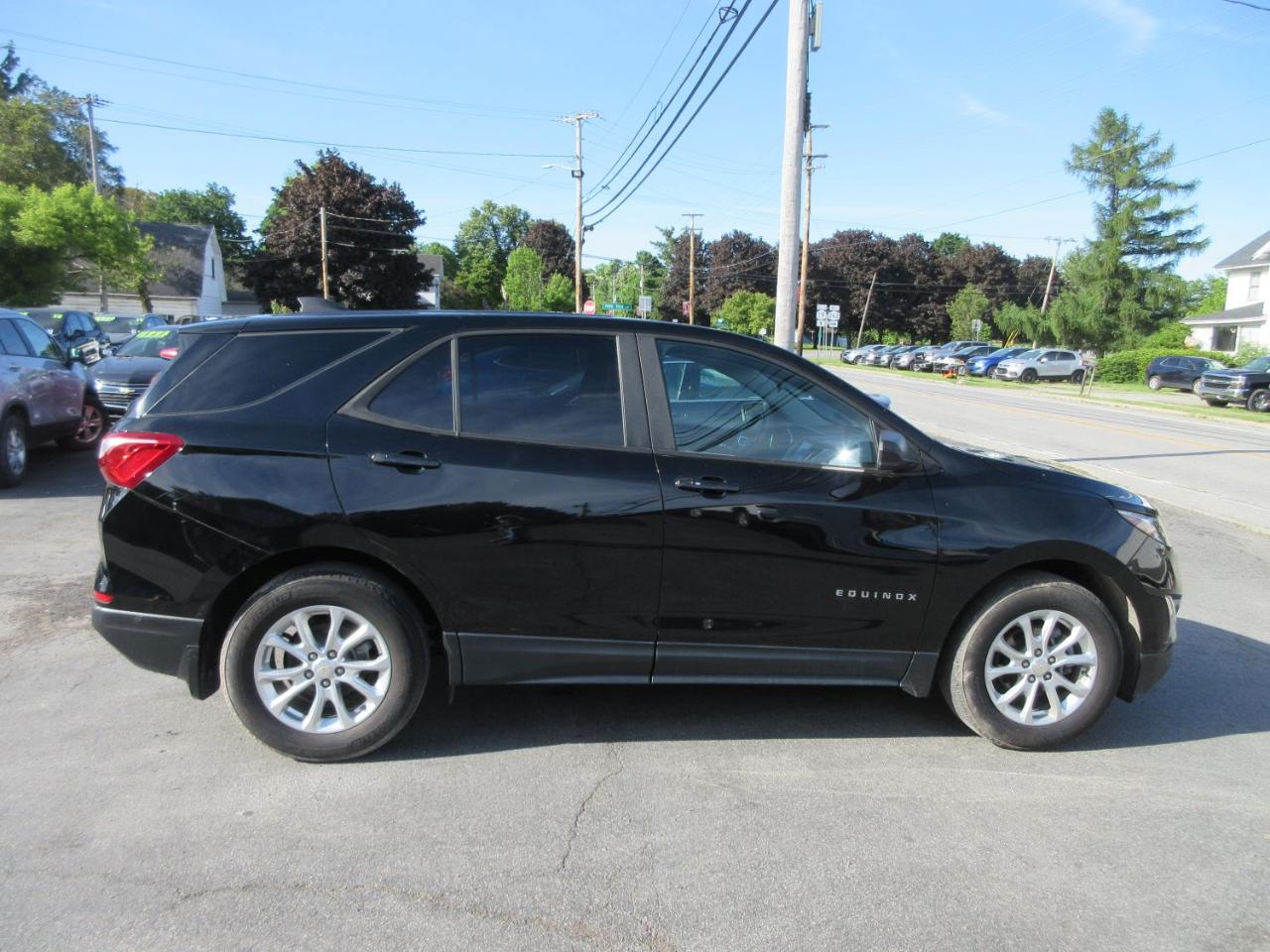 Chevrolet Equinox LS 2WD 2020