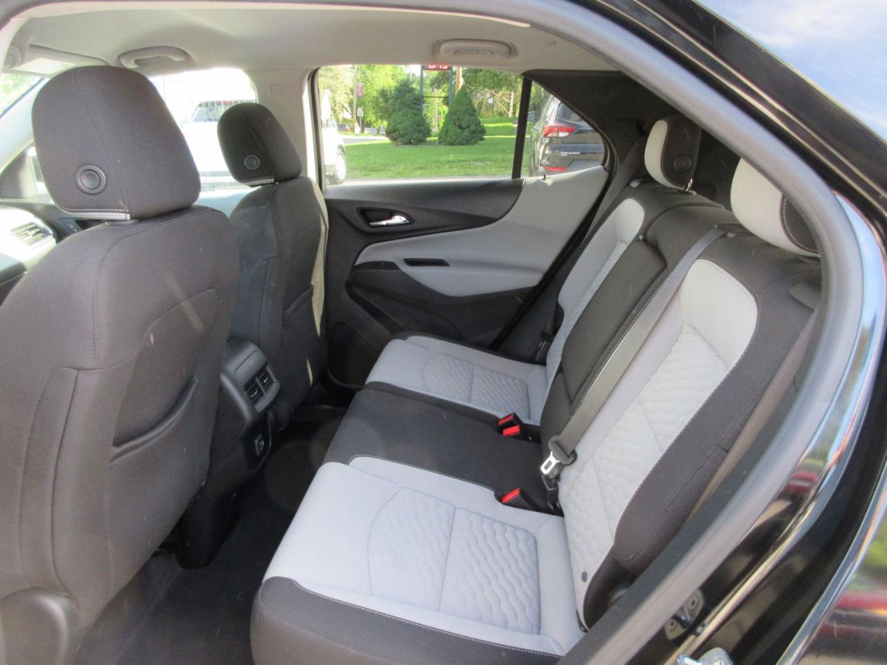 Chevrolet Equinox LS 2WD 2020