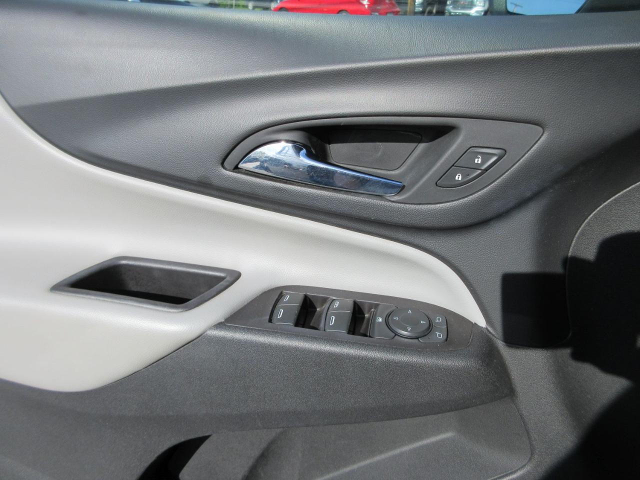 Chevrolet Equinox LS 2WD 2020