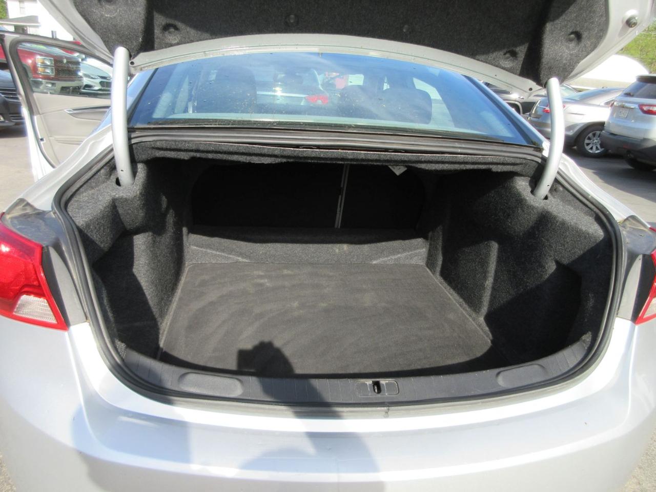 Chevrolet Impala LT 2019
