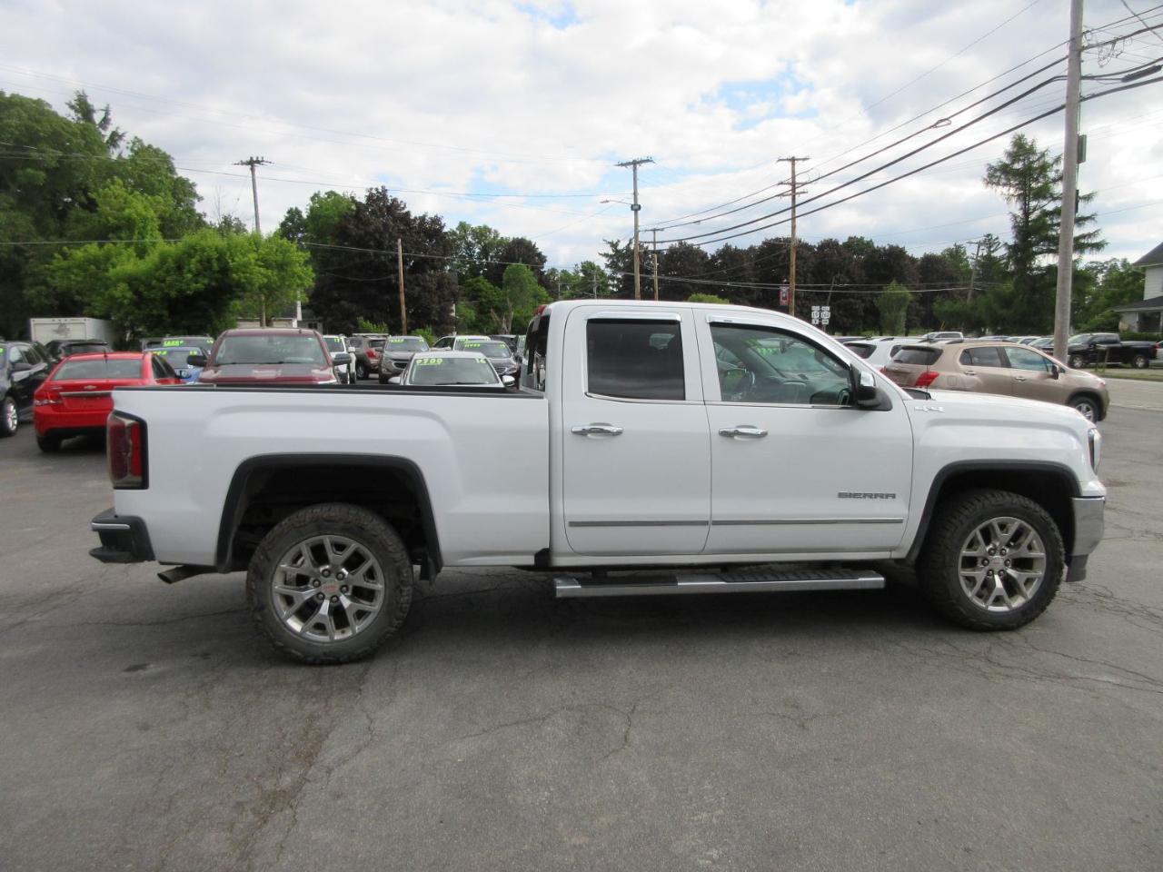 GMC Sierra 1500 SLT Double Cab 4WD 2017