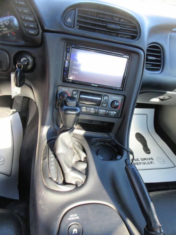 Chevrolet Corvette Convertible 2004