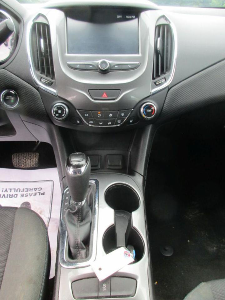 Chevrolet Cruze LT Auto 2017