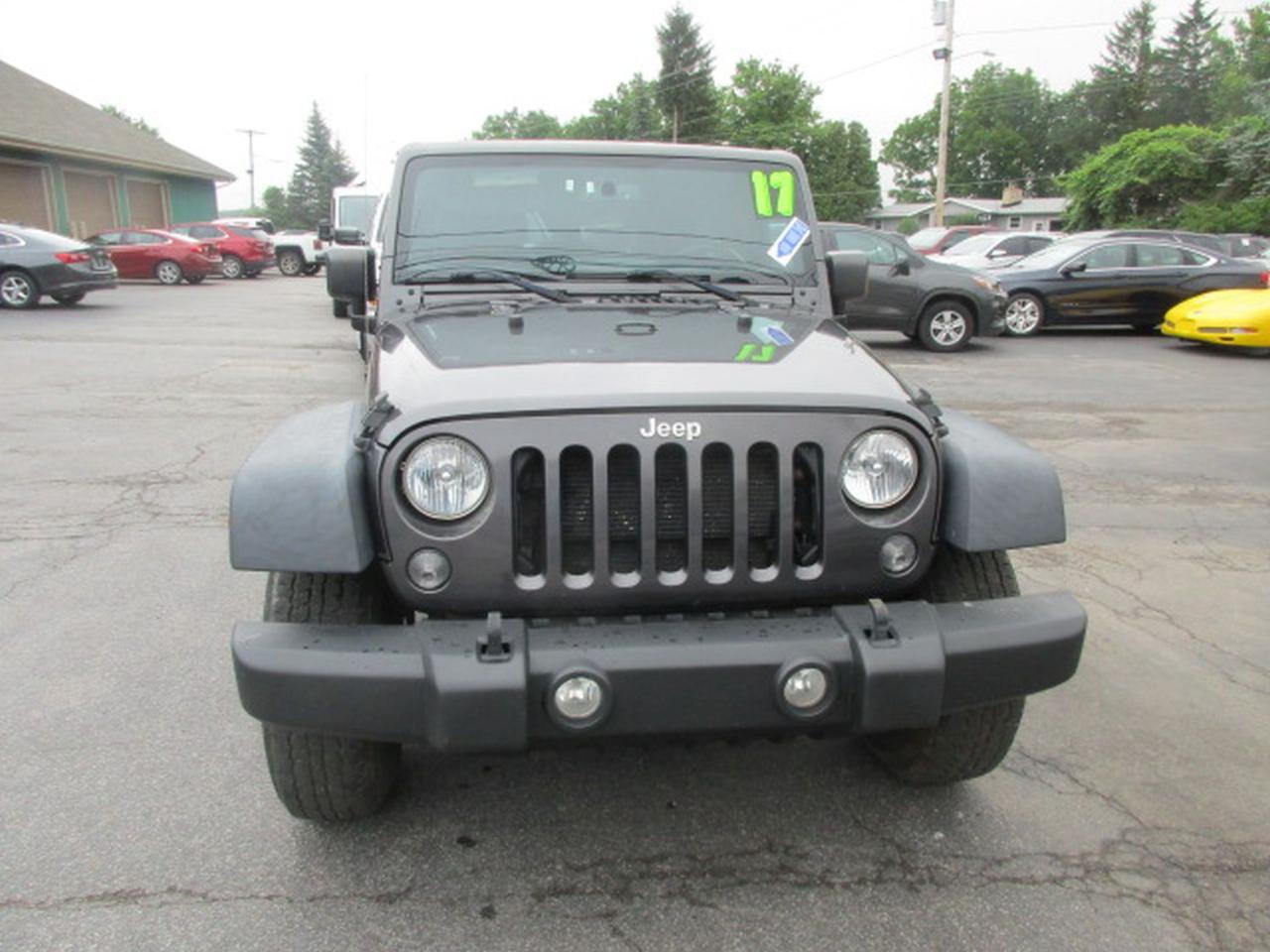 Jeep Wrangler Unlimited Sport 4WD 2017