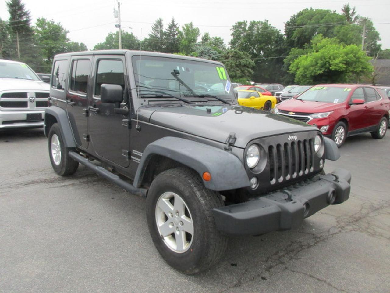 Jeep Wrangler Unlimited Sport 4WD 2017