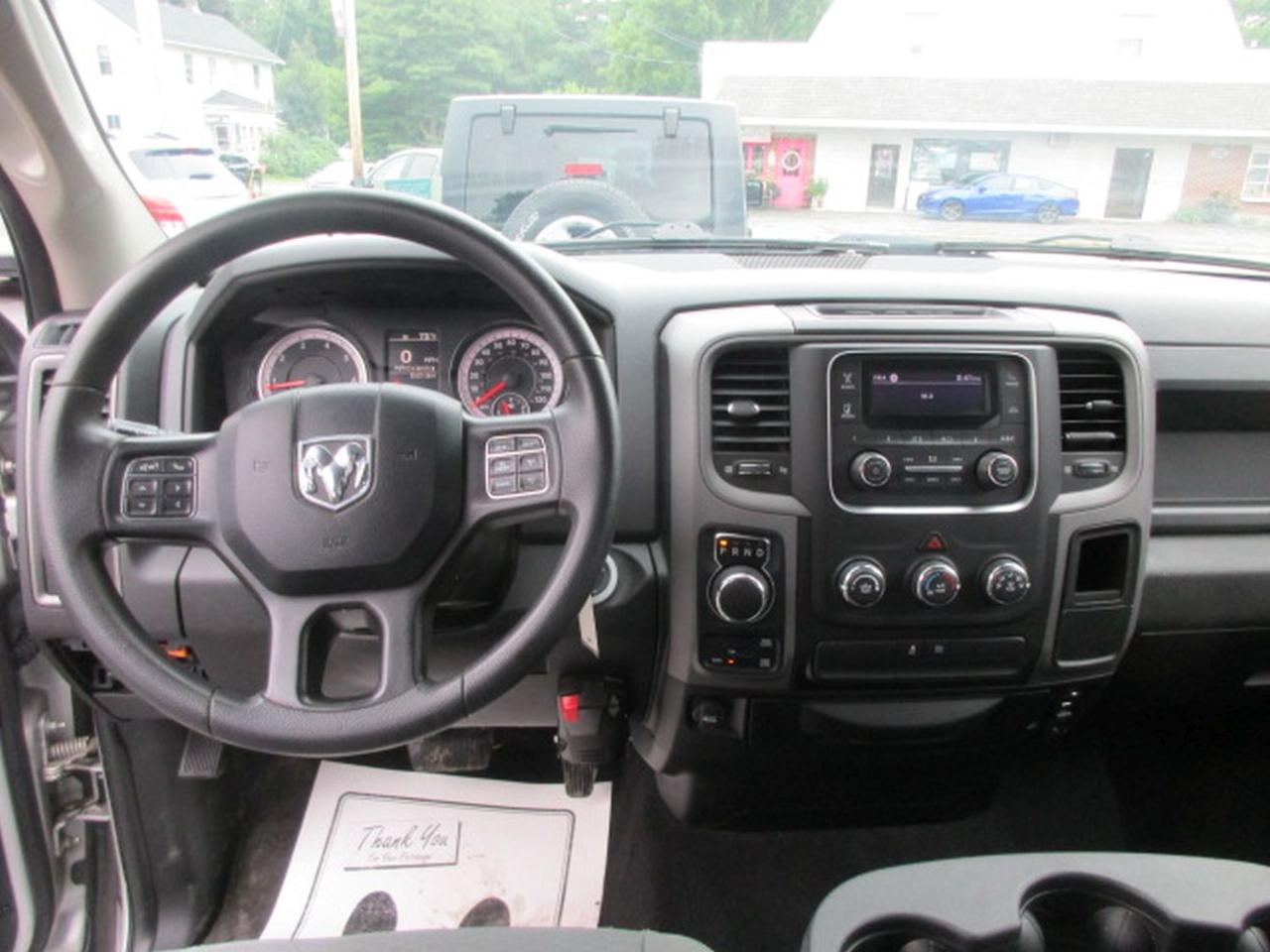 RAM 1500 Classic Tradesman Quad Cab 4WD 2019