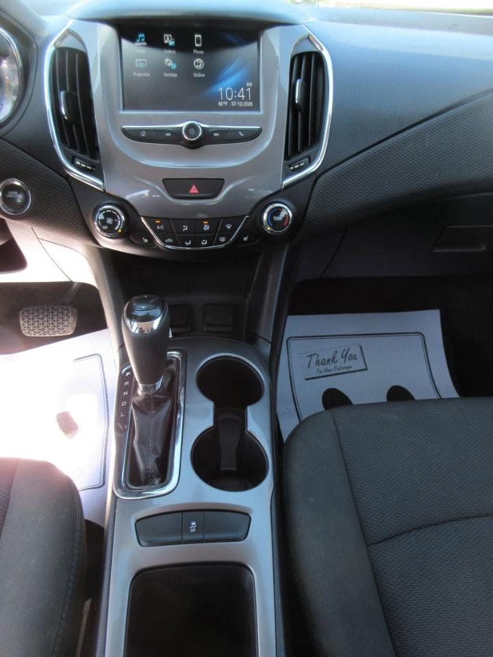 Chevrolet Cruze LT Auto 2017