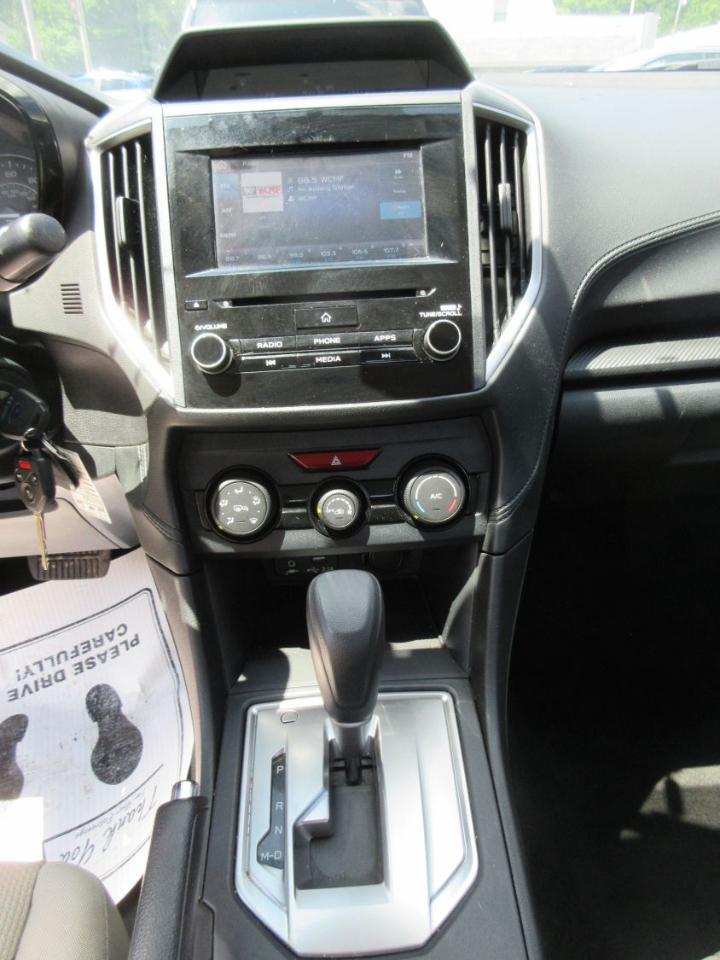 Subaru Impreza 2.0i Premium CVT 4-Door 2022