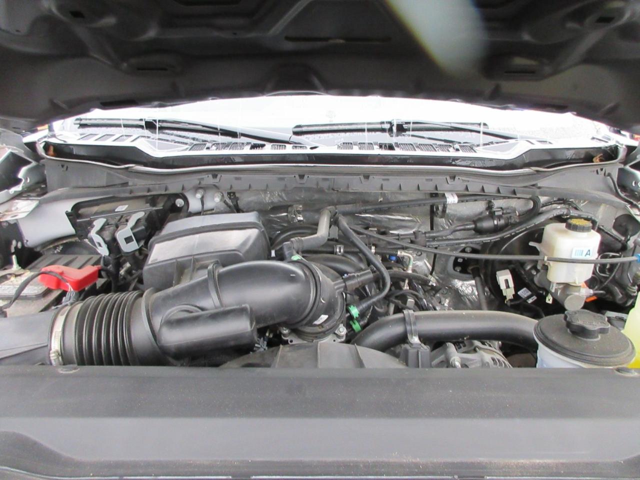 Ford F-250 SD XL Crew Cab 4WD 2024
