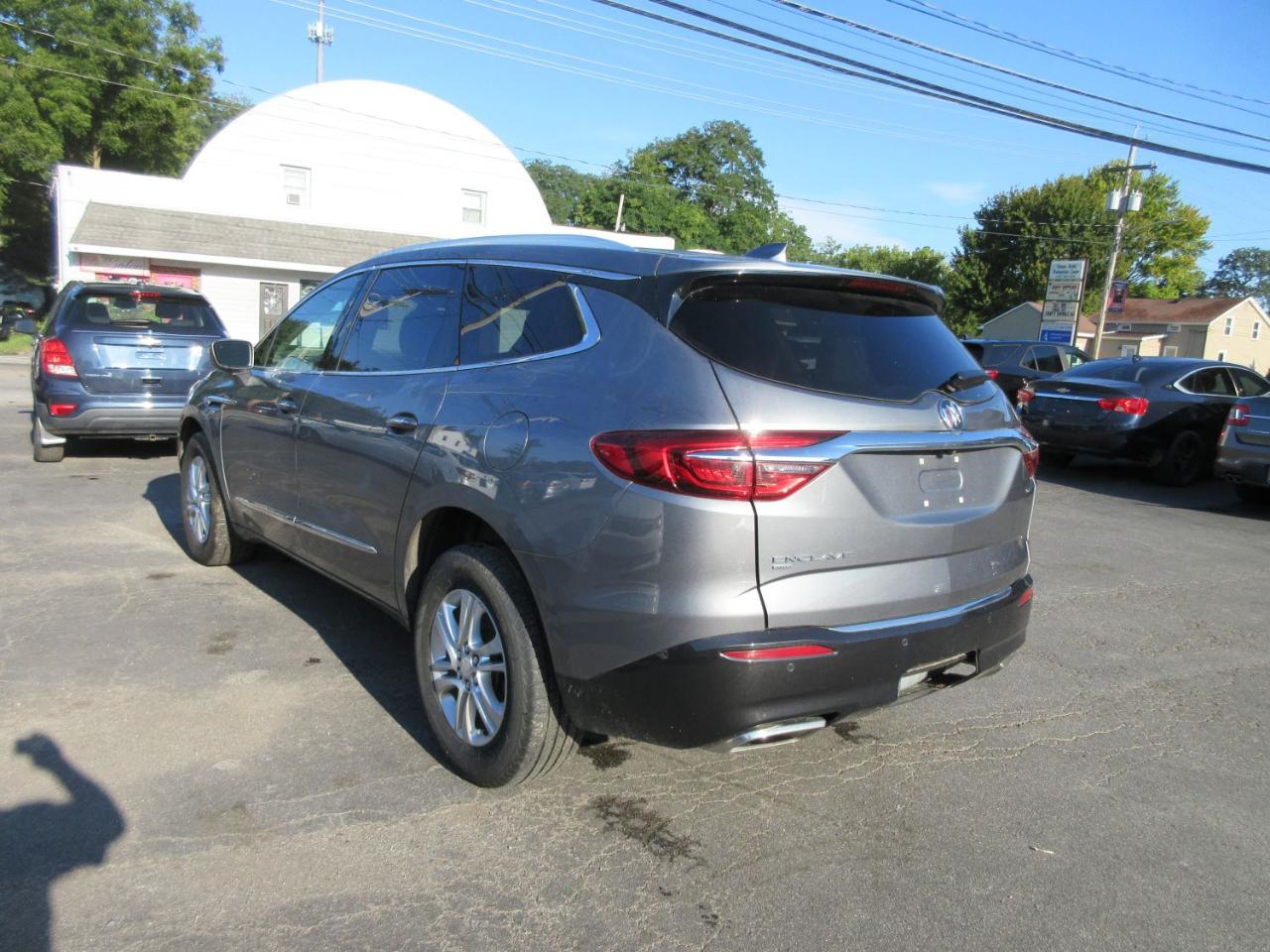 Buick Enclave Essence AWD 2020