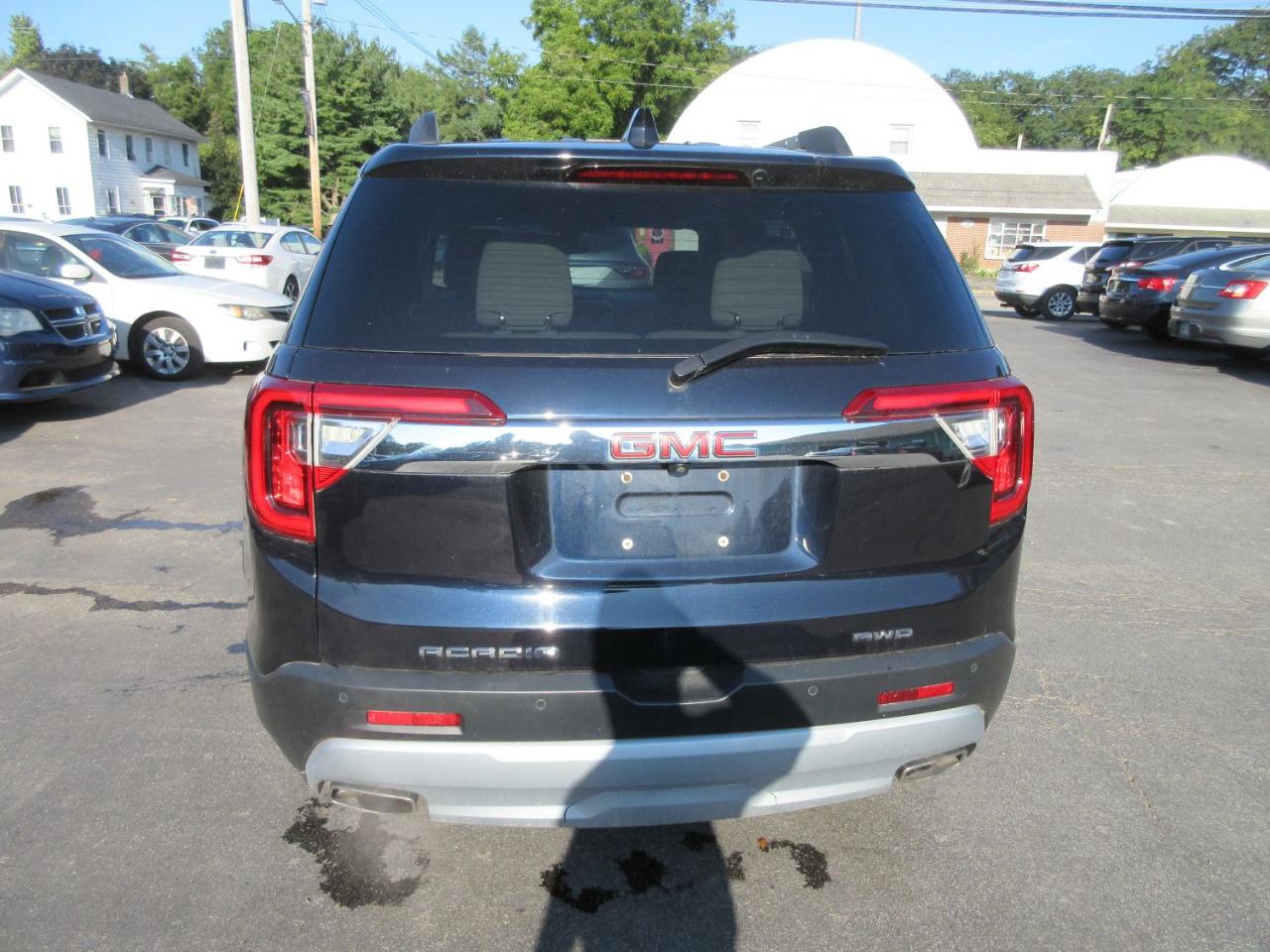 GMC Acadia SLE-1 AWD 2021